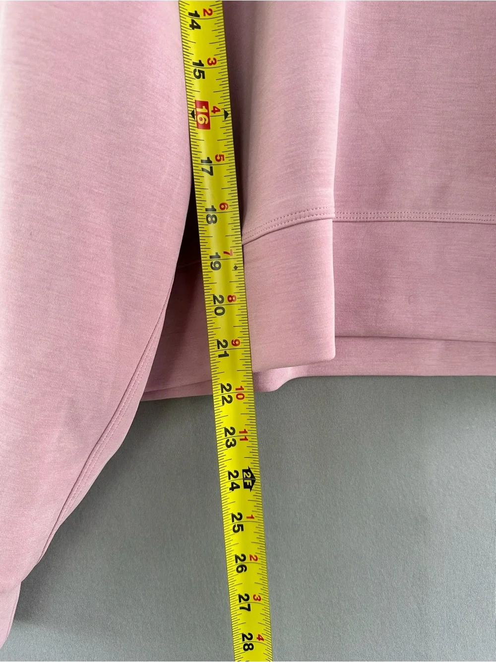 Lululemon sweatshirt pullover size 10 - Picture 6 of 10